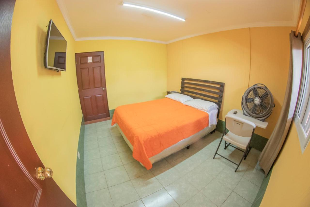 Euro Hostal Guatemalaváros Kültér fotó