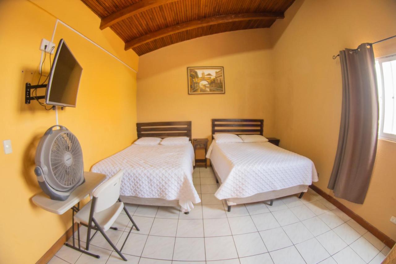 Euro Hostal Guatemalaváros Kültér fotó